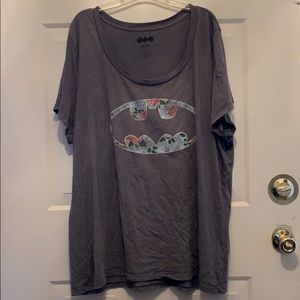 Torrid Gray Batman shirt, with floral Batman logo
